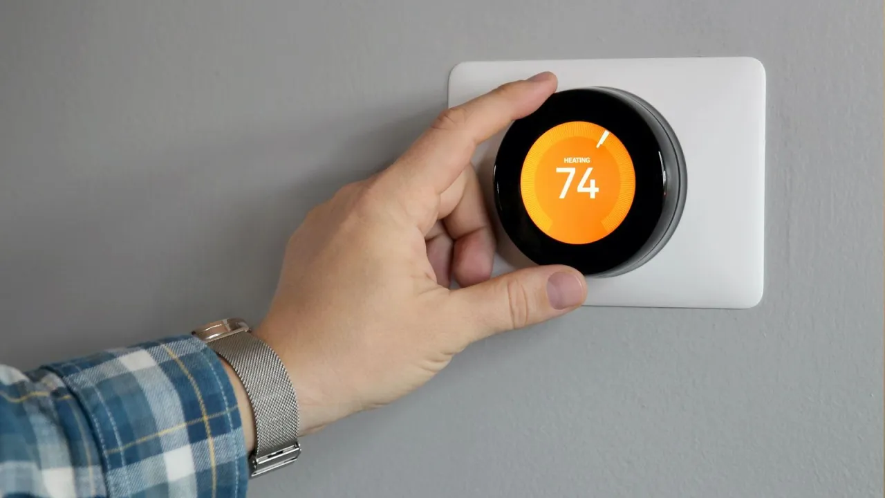 Changing thermostat settings